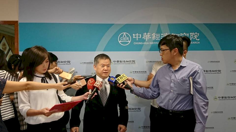 財政部加碼減稅紅包 中經院：可支撐內需