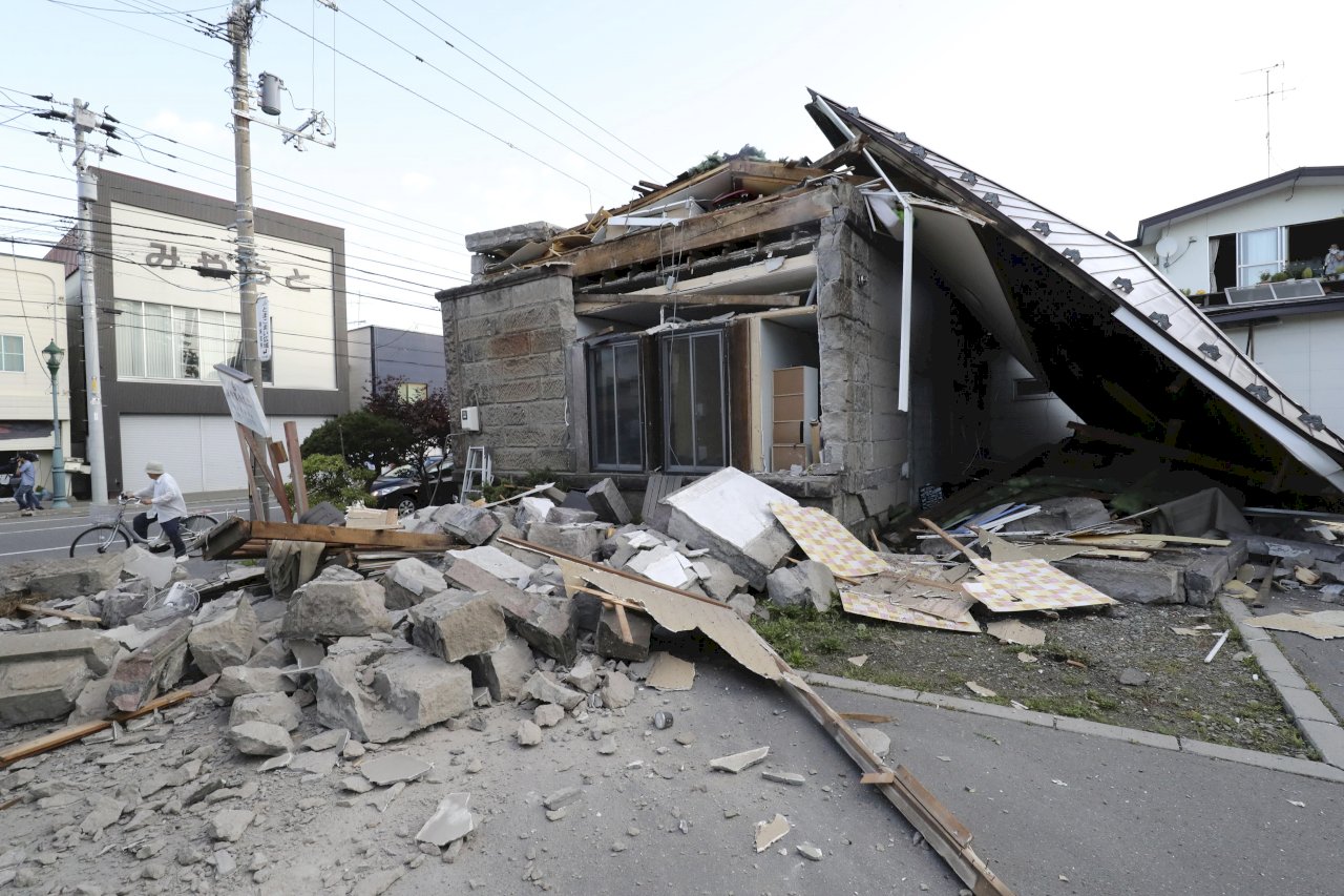 北海道地震 台灣旅行團441人延後返台