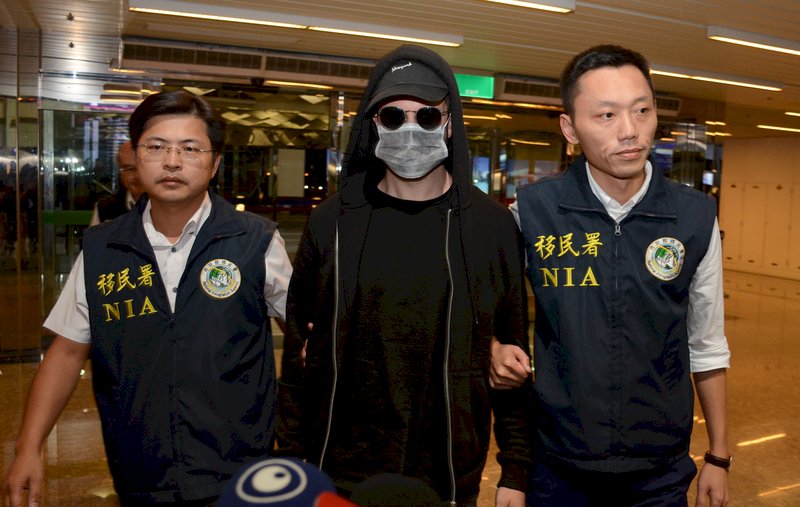 3D列印手槍創製者 限令今晚出境返美