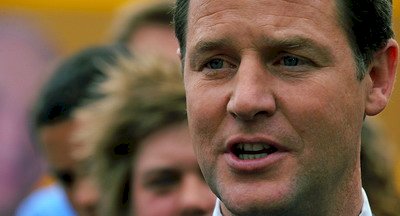 臉書雇用前英國副首相克萊格擔任副總