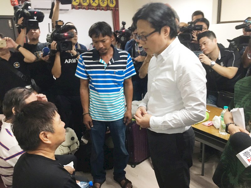 普悠瑪翻覆／葉俊榮：一對一心理輔導卑南國中師生