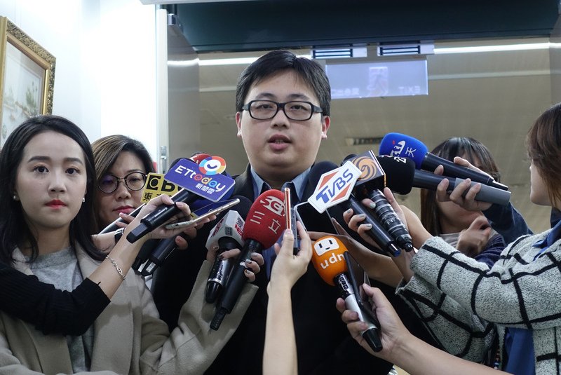 蔡柯會 明下午北門中華郵政大樓登場