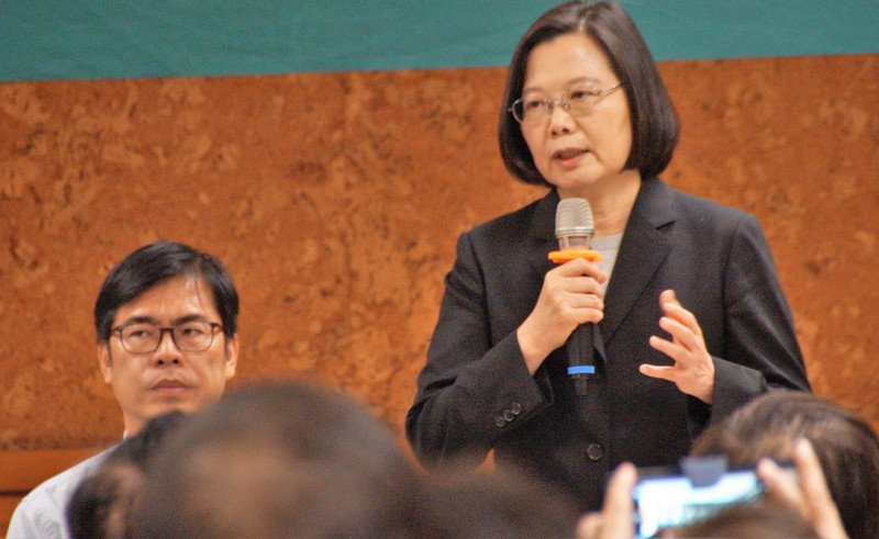 韓國瑜提九二共識 &nbsp;蔡總統：兩岸政策屬中央權限