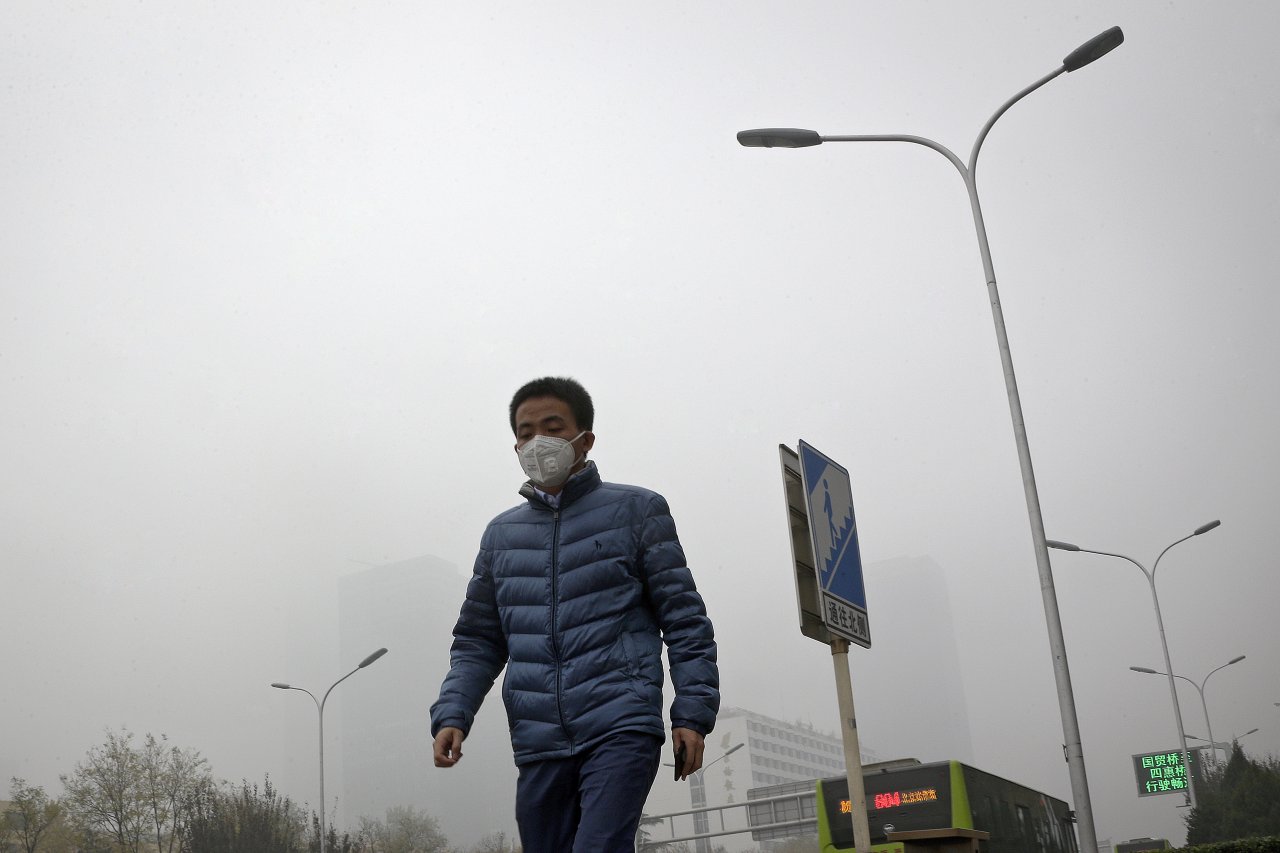 中國霾害明襲台 西部局部地區短時間達紅色警示
