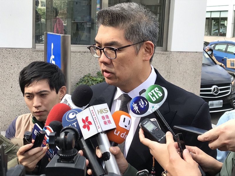 晶片換疫苗 連勝文：現實面不太容易