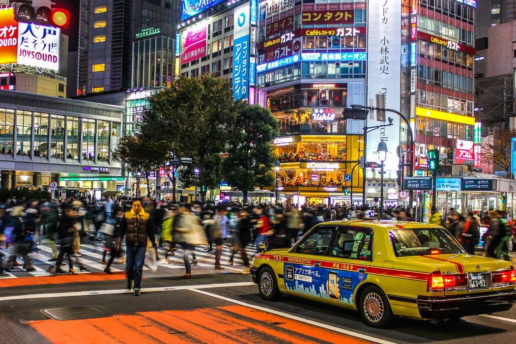 東京澀谷區通過修正條例 夜間室外全年禁酒