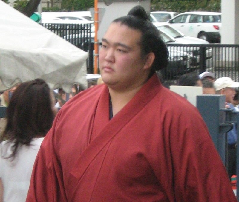 不敵傷勢狀態萎靡 日籍橫綱稀勢之里決定退休
