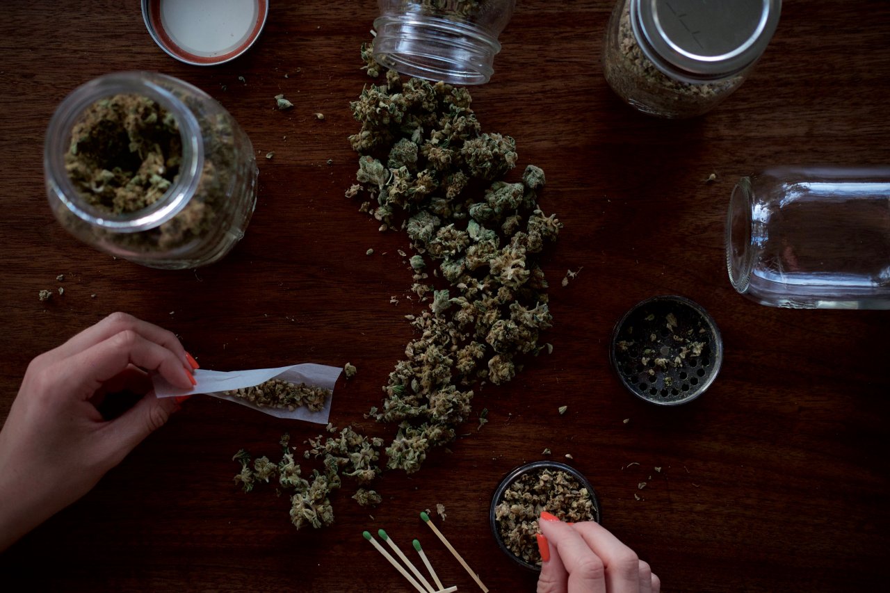 大麻將被重新歸類 拜登提案定為低風險藥物