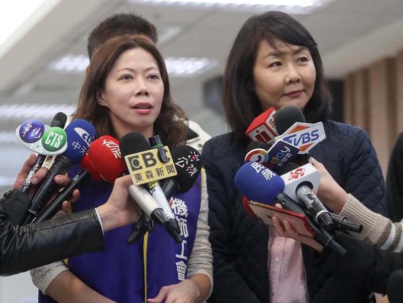 華航罷工爭議 機師工會：抗爭並非只為錢