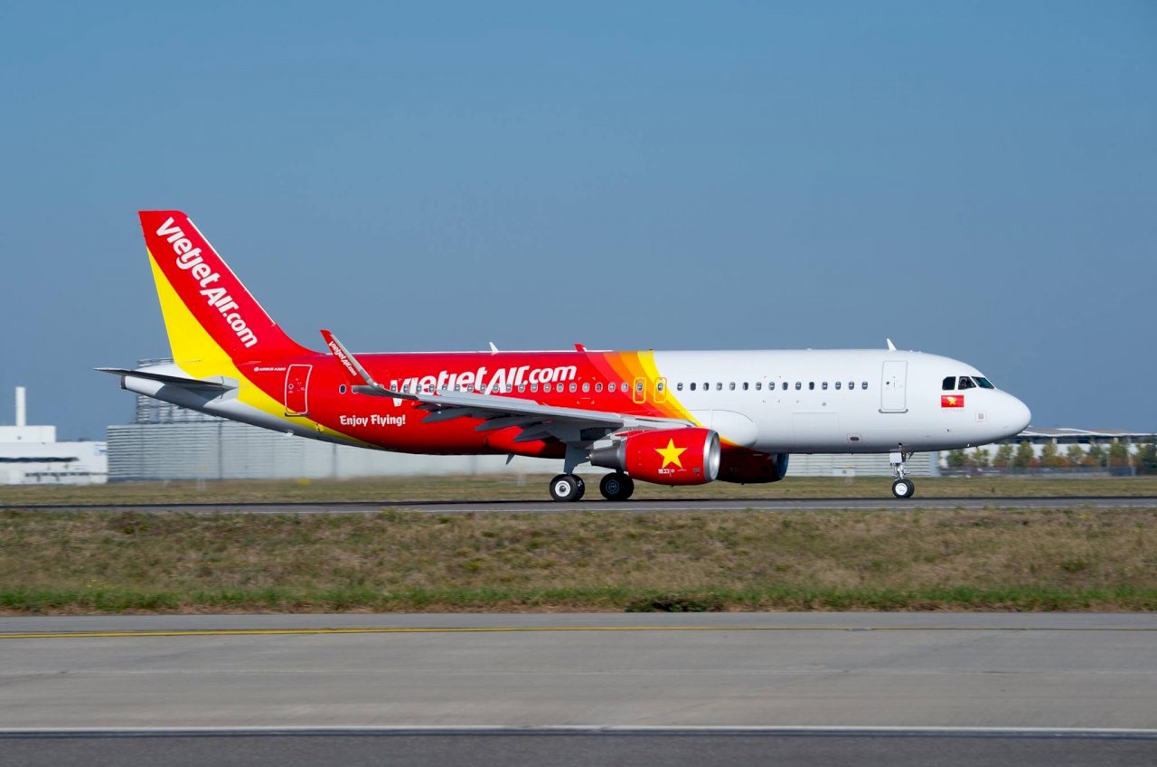 越捷航空降落胡志明機場滑出跑道 無人受傷