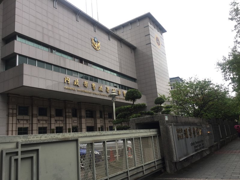 偽裝財部電郵稱載具需更新  警：釣魚詐騙