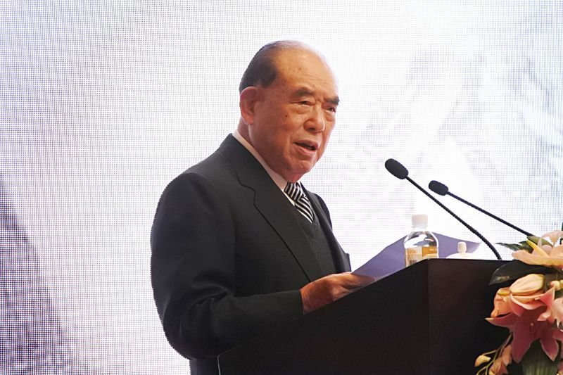 郝柏村身體不適 上午赴三總就醫