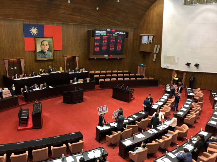 議程變更表決 國民黨團與時代力量合作引關注