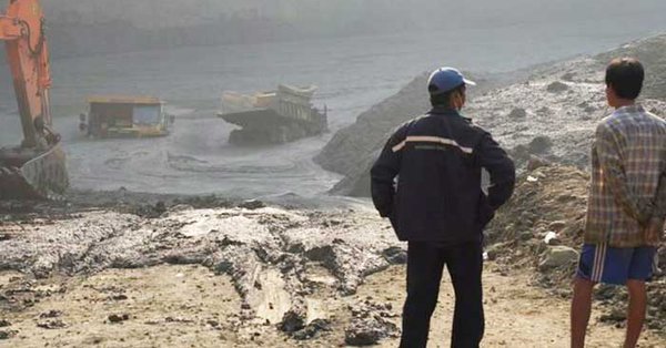 緬甸玉石礦場垃圾堆崩塌 逾50人恐罹難