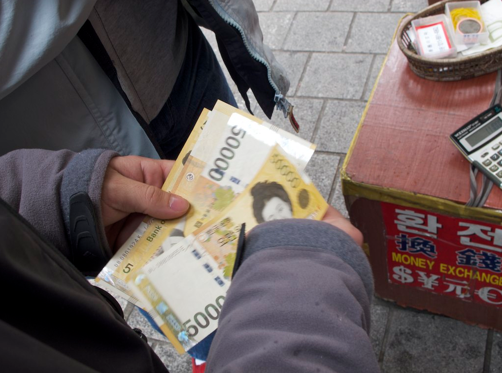 南韓父母節 現鈔是父母最喜歡收到的禮物