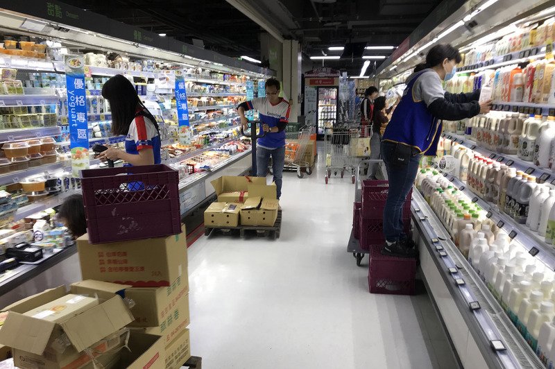 5月經常薪資年增2.4% 近19年同月次高