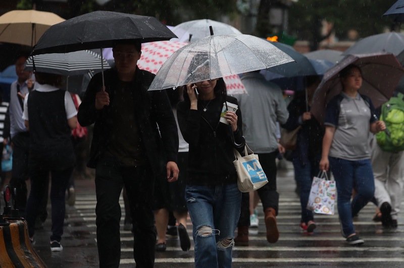 西半部仍有豪雨 水利署嚴密監控水情