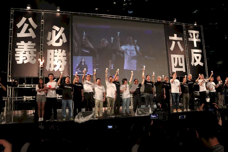 紀念六四天安門事件是一件犯法的事？
