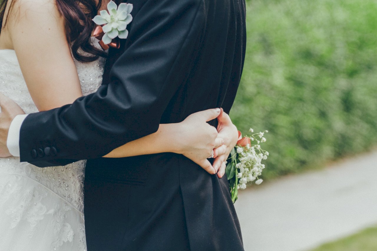 中國年輕人恐婚 習政府頭疼