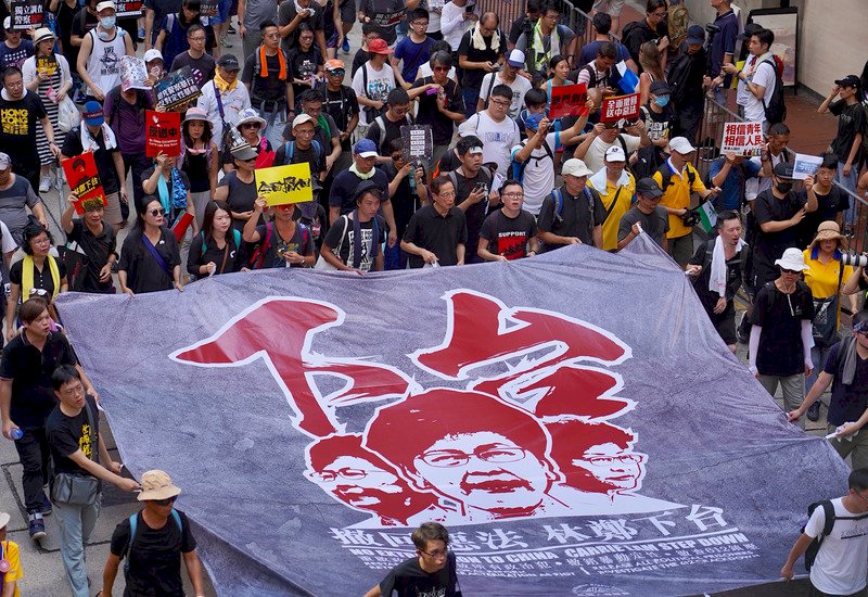 七一大遊行走向反中 抗議怒火燃燒港島