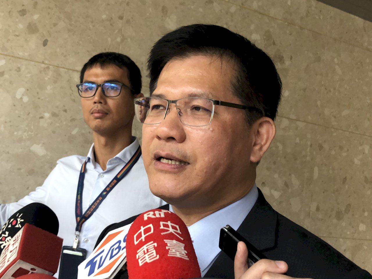 罷工第16天 交長正告長榮：恐影響未來航權分配