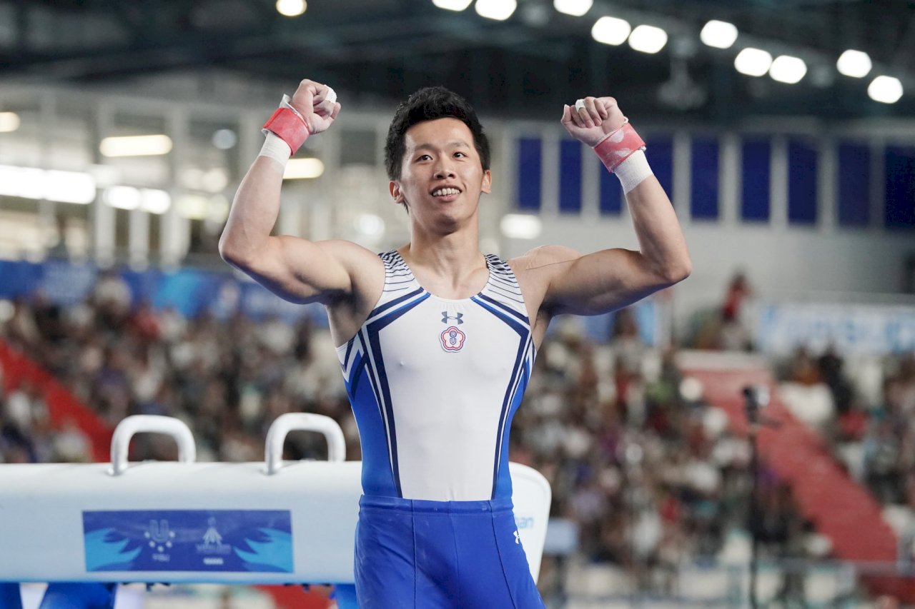 拿坡里世大運鞍馬 李智凱完成二連霸