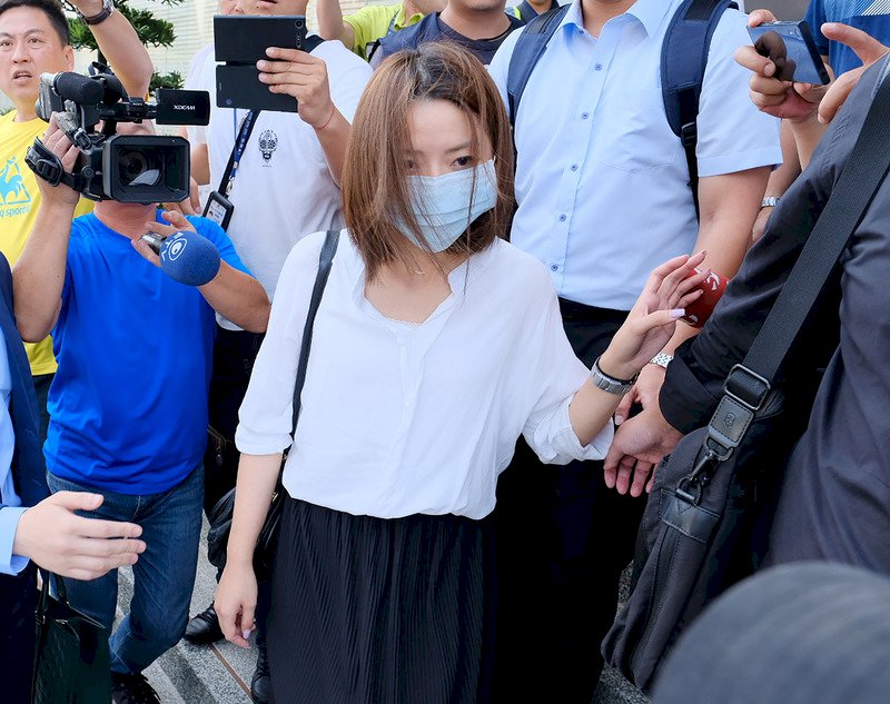 長榮前空姐揚言餐食加料案 &nbsp;美國運輸部關切