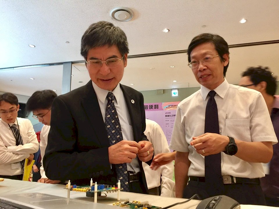 金矽獎作品吸睛 醫療長照應用獲肯定