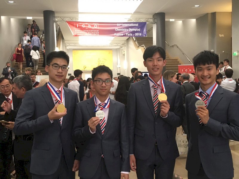 國際化學奧林匹亞競賽 台生2金2銀排第五