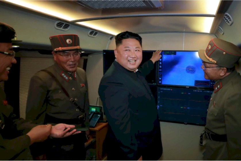 金正恩滿意飛彈戰力 對美韓軍演示警