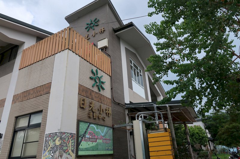 ◎年糕、梅餅、薑黃粽，小林村的經濟支柱。歌舞、故事、自信心，請來體驗小林村的生命故事！八八風災10週年，歡迎光臨小林村！