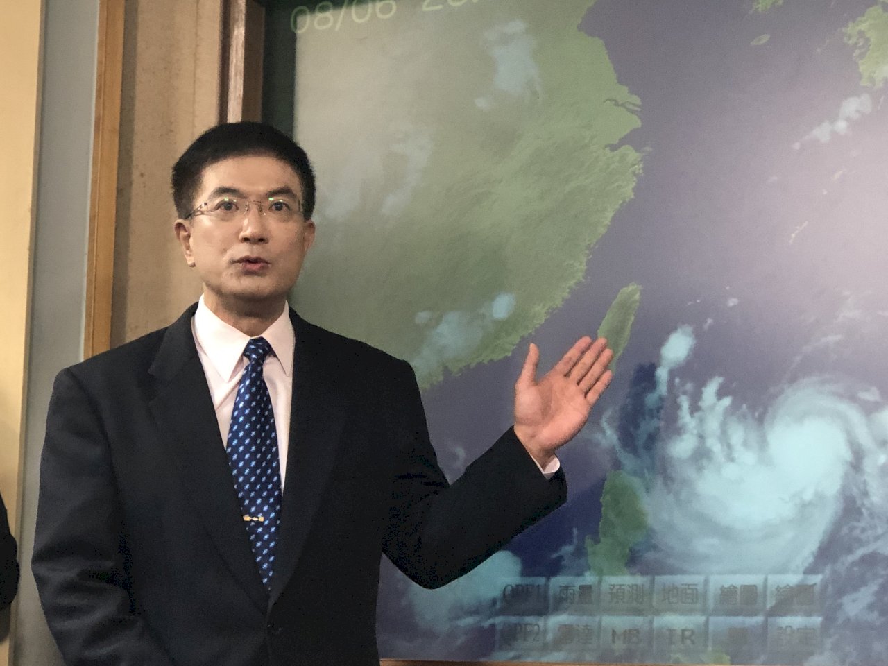 中颱利奇馬進逼 氣象局估今天下午發海警