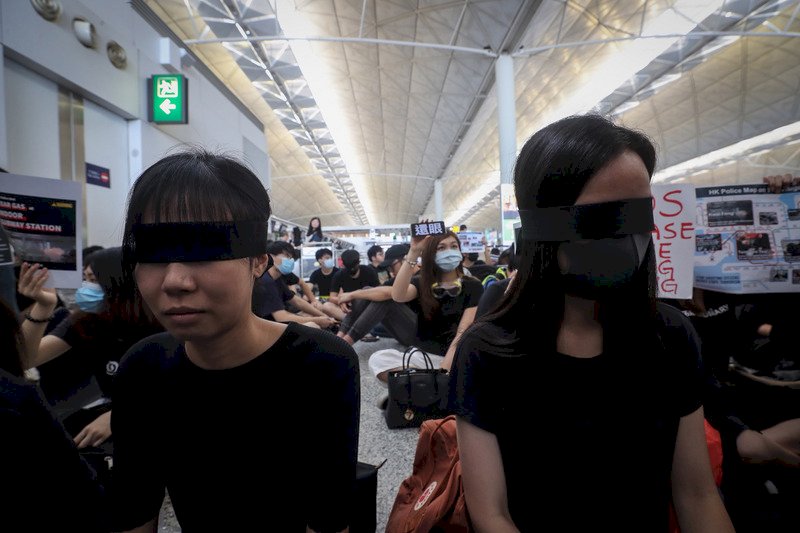 反送中集會 香港機場取消12日下午4時後所有航班