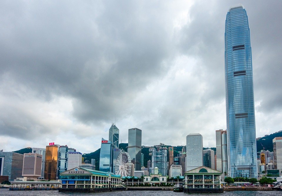 香港經濟正處衰退邊緣