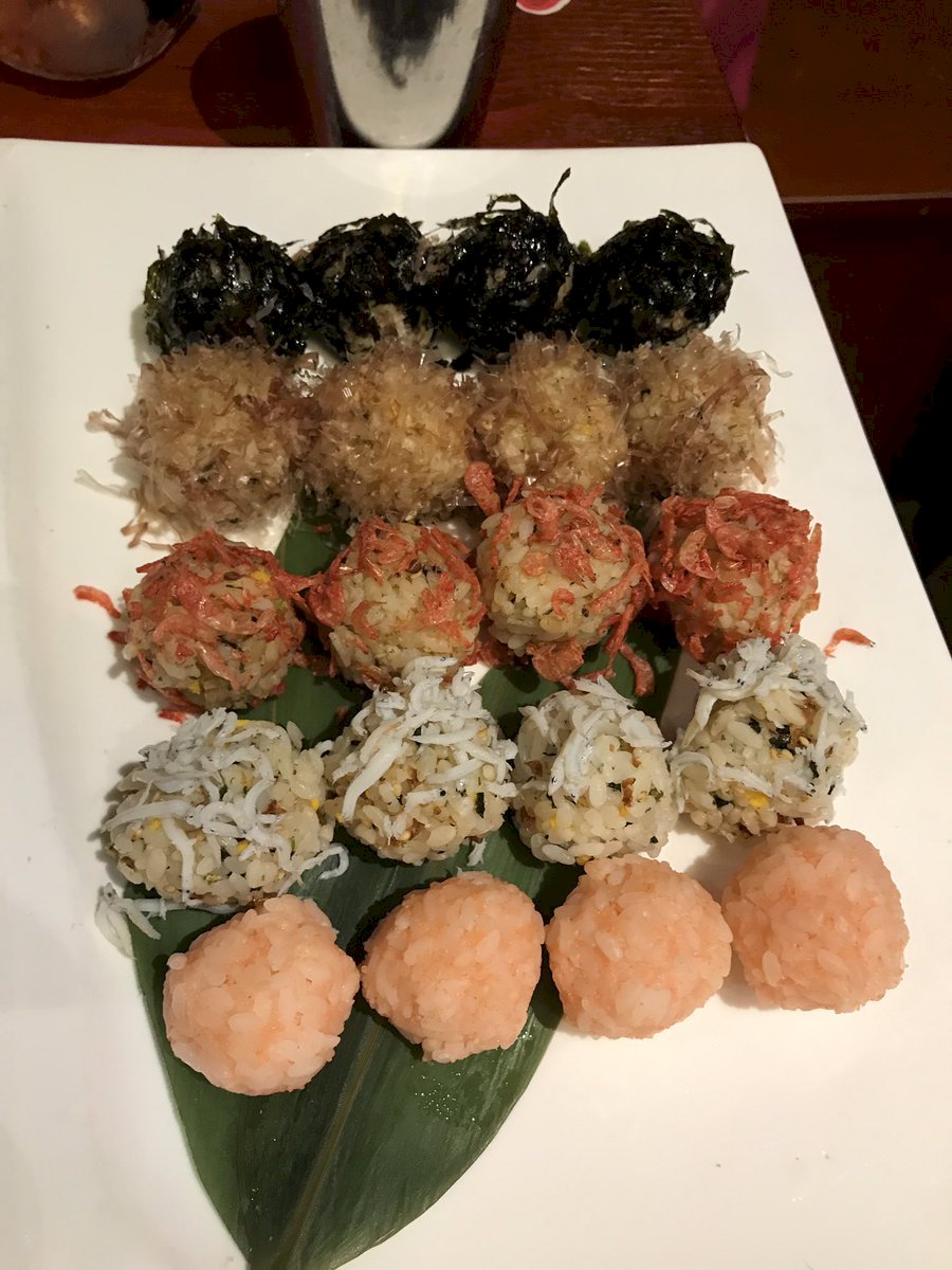 致敬反送中 香港餐廳端出抗議菜五大素球