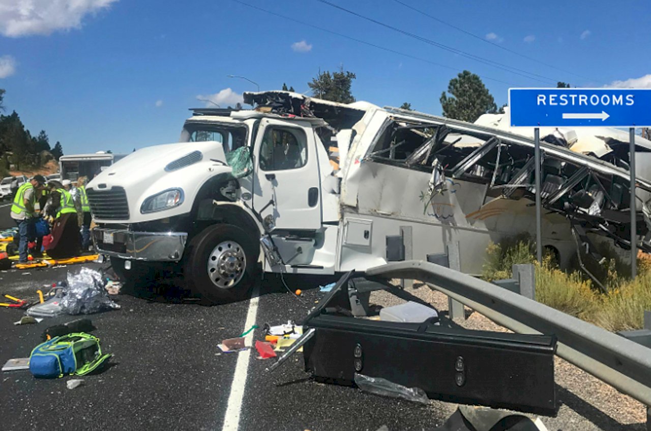 美猶他州車禍4死12重傷 傳車上均為中國或台灣籍乘客