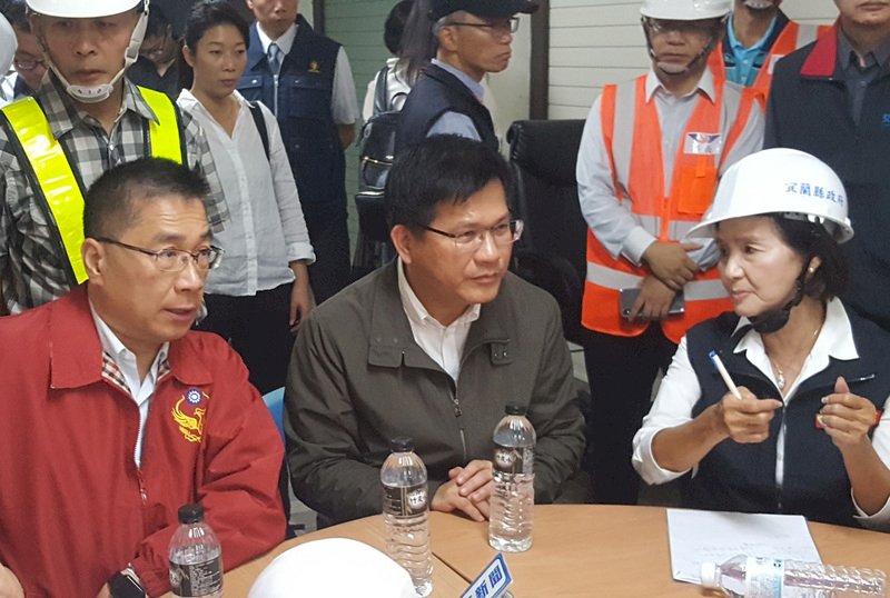 南方澳跨港大橋坍塌 林佳龍：救人、清航道、調查