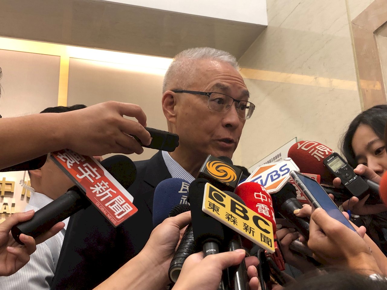 「吳郭會」喊卡 吳敦義：是郭台銘要求見面 我沒提出