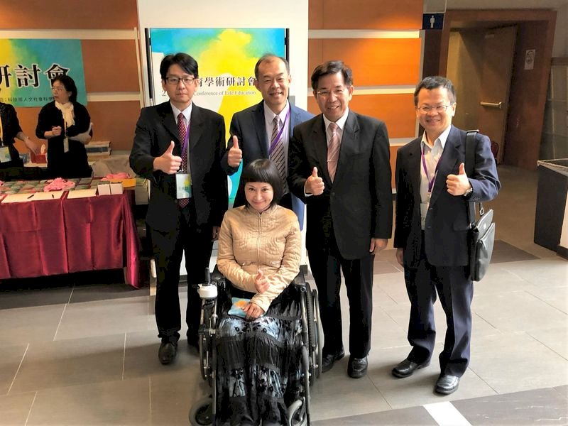 韓國瑜提鼓勵大學生出國  教長：一直有在做