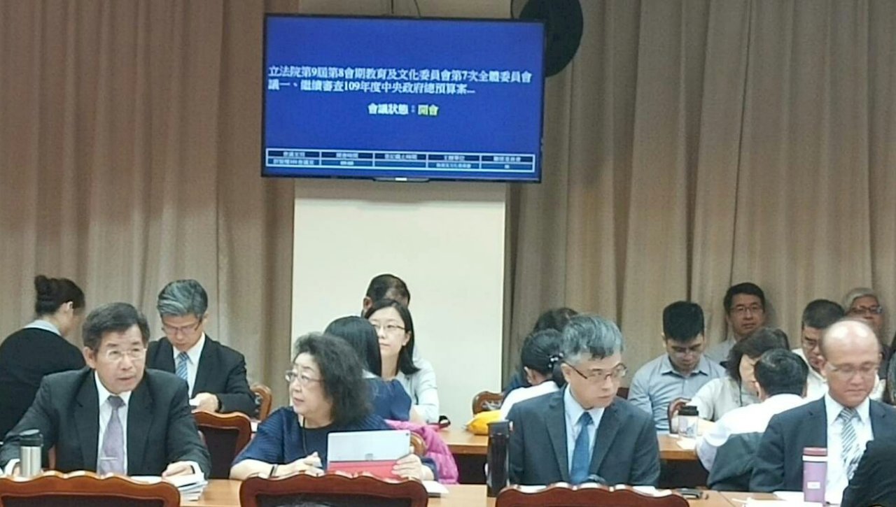 提補助遊學惹議 教長：韓國瑜對教育未深入了解