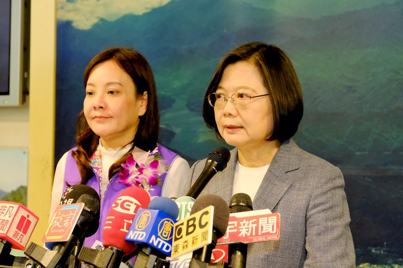 總統：港府不應以子彈回應港人訴求