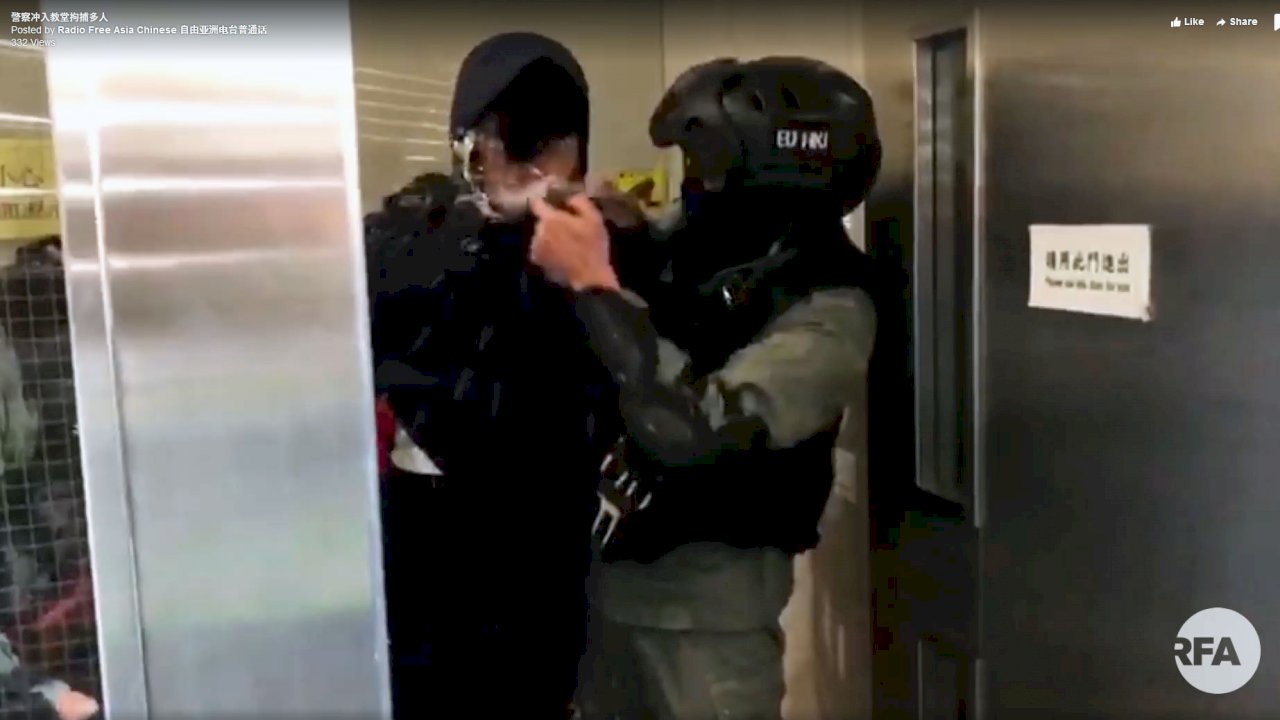 「神啊！請救救香港」教友大哭&nbsp; 港警首次衝入教堂拘捕多人