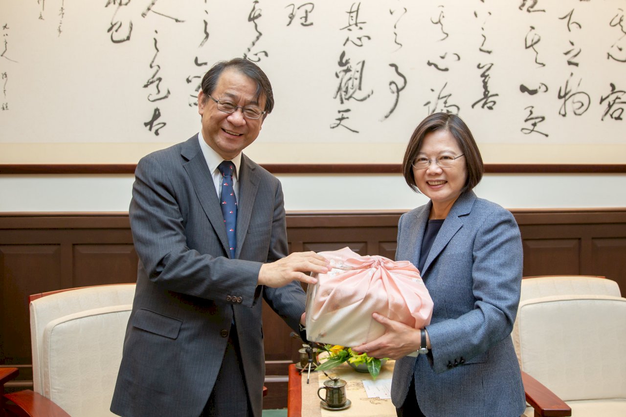接見新任日本駐台代表 總統：台日洽簽CPTPP正是時機