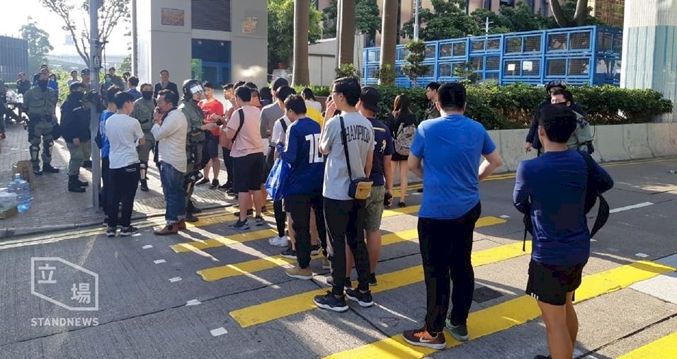 在走與留之間：理大示威者的掙扎