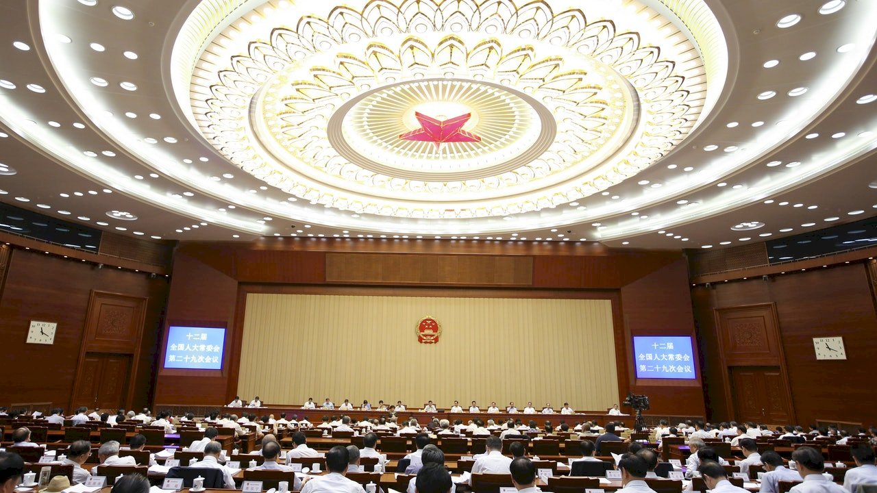 中國訂國歌法 稱港澳應貫徹實施