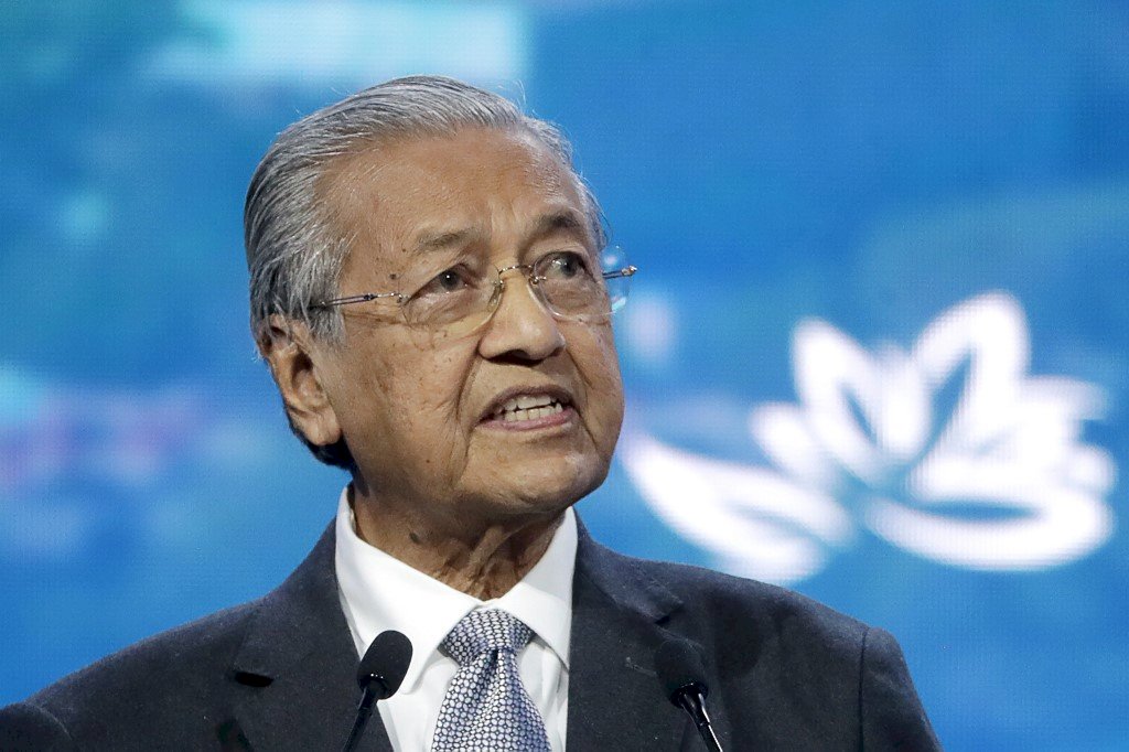 路透：馬來西亞首相馬哈地請辭