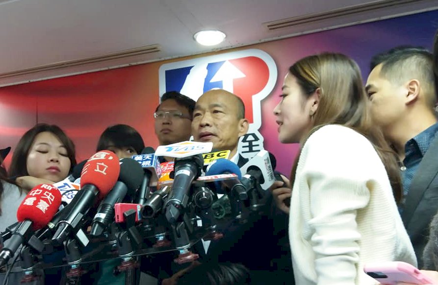 黃國昌再爆違法採砂石 韓國瑜：如有不法 拜託立刻檢舉