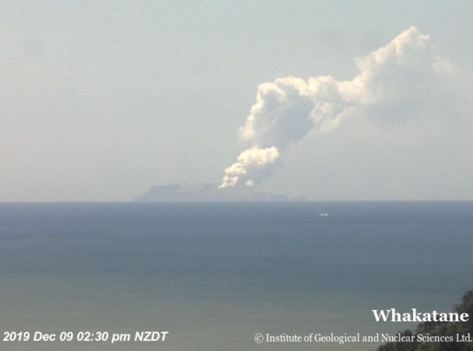 紐西蘭火山增至8死 再噴發機率50-60%
