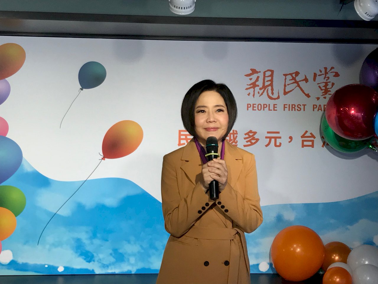 盼電視辯論兩岸政策 親民黨：只要辯論地點在地球宋楚瑜奉陪到底