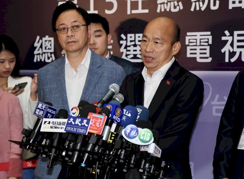 終場政見會 蔡韓再度為重啟特偵組、核能議題交鋒
